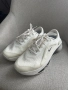 Бели маратонки Nike, снимка 1