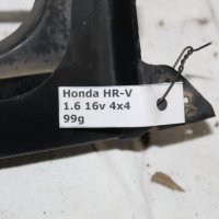 Предна решетка Хонда хр-в 1.6 16в 4х4 99г Honda hr-v 1.6 16v 4x4 1999, снимка 2 - Части - 43312704