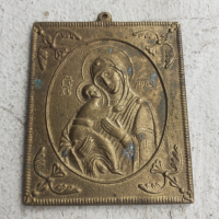 Малка нагръдна масивна бронзова икона, снимка 2 - Антикварни и старинни предмети - 44864237