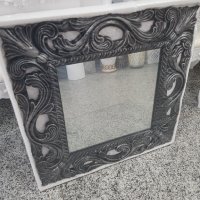 Огледало - от полирезин в сиво