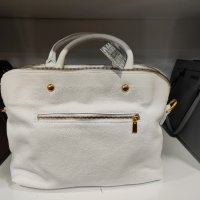 Дамска чанта от естествена телешка кожа в бял цвят /Е76, снимка 4 - Чанти - 43727471