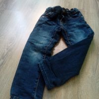 Дънки на Зара, снимка 3 - Детски панталони и дънки - 26544899