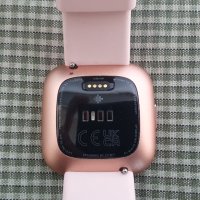 Смарт часовник Fitbit Versa 2,Розов,(включени S и L ленти)сърдечен ритъм, музика, вградена Alexa, пр, снимка 3 - Смарт гривни - 40420172