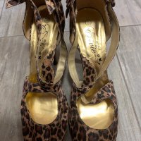 Уникални нови секси леопардови официални сандали на висок ток 40.5 номер , снимка 7 - Сандали - 36969249