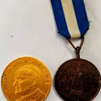 плакет -Иоан-Павел2 +медал бронз, снимка 1 - Антикварни и старинни предмети - 36820689