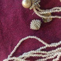 Колие и обици с перли, снимка 8 - Бижутерийни комплекти - 43829636