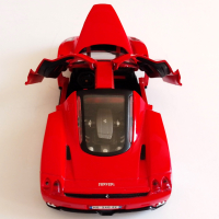 Maisto Enzo Ferrari - Мащаб 1:24, снимка 4 - Колекции - 44923948