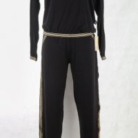 Дамска пижама с V-образно деколте в черно марка Hamana , снимка 2 - Пижами - 28521468