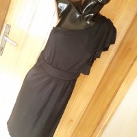 Черна елегантна рокля до коляното с едно рамо М, снимка 1 - Рокли - 32985969