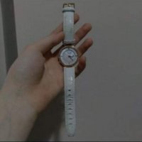 Уникален дизайнерски елегантен стилен и марков часовник, снимка 3 - Дамски - 32362353