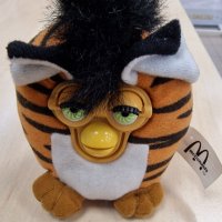  Плюшен Furby Tiger, снимка 1 - Други - 40112568