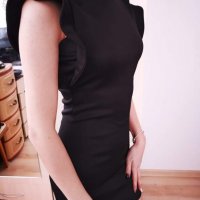 Малка черна рокля, S размер, снимка 1 - Рокли - 28045123