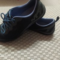 Спорни обувки туристически Merrell 38, снимка 1 - Дамски ежедневни обувки - 32620341