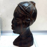 Дървена фигура от Южна Африка, снимка 1 - Антикварни и старинни предмети - 37238452