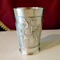 Халба,чаша от калай Мускетари. , снимка 2 - Антикварни и старинни предмети - 33338341
