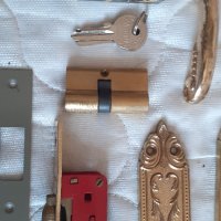 дръжки за врата и брава, нови, комплект, масивен метал, ретро и красиви, снимка 2 - Други - 36992681