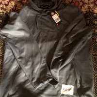 Суичър Under Armour, снимка 2 - Суичъри - 38916453