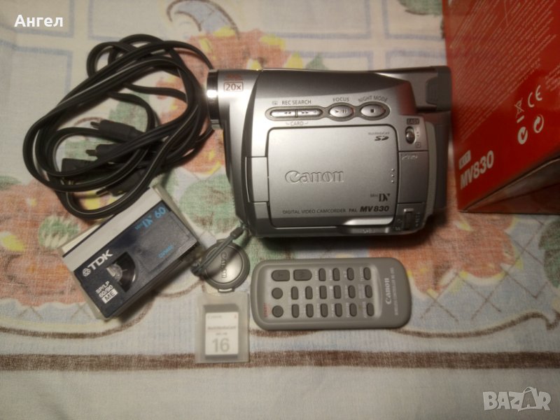 Продавам цифрова видеокамера CANON MV830, снимка 1