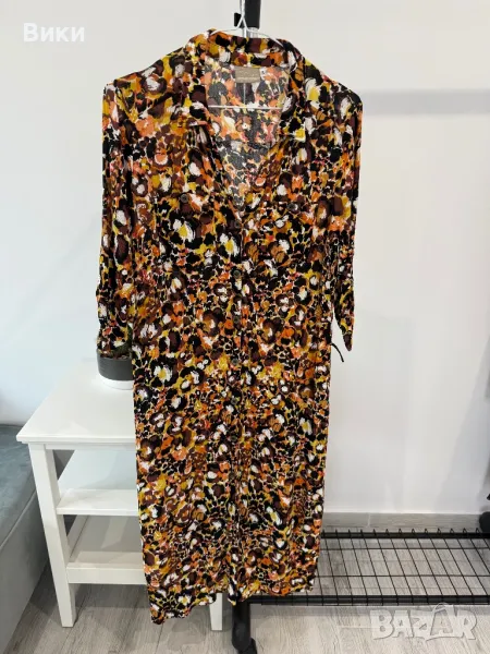Красива рокля в размер S, но е подходяща и за М, снимка 1
