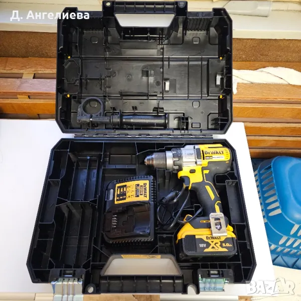 Винтоверт Dewalt DCD991дръжка, куфар, батерия 5ah и зарядно , снимка 1