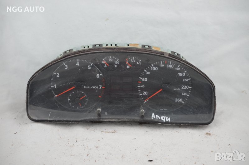 Табло Километраж за Audi A4 B5 1.8i, 110.008.695/002, , снимка 1