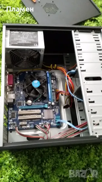 Настолен компютър INTEL, снимка 1