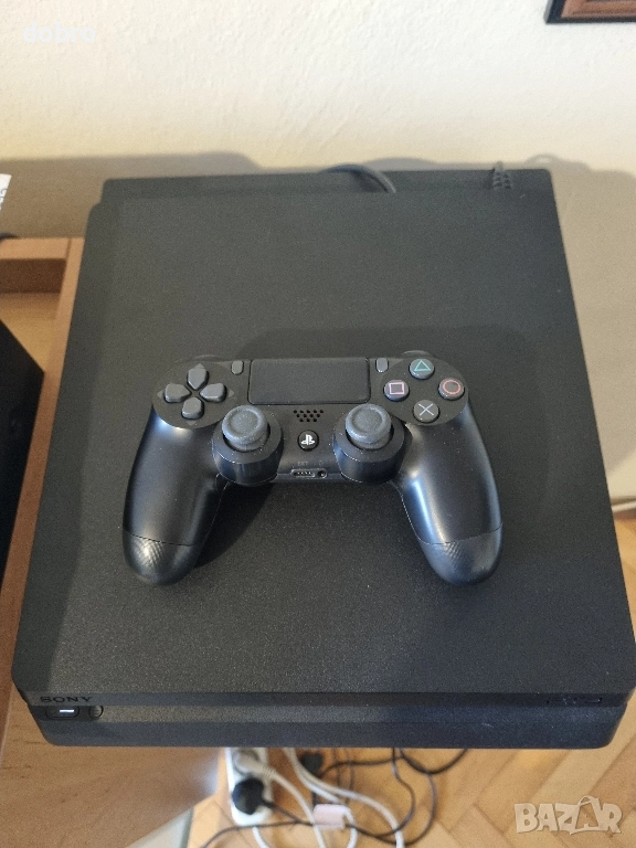 Playstation 4 pro ps4 pro xak хакнакта малко полван, снимка 1