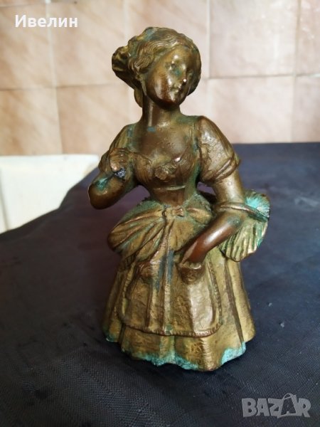 стара метална статуетка, снимка 1