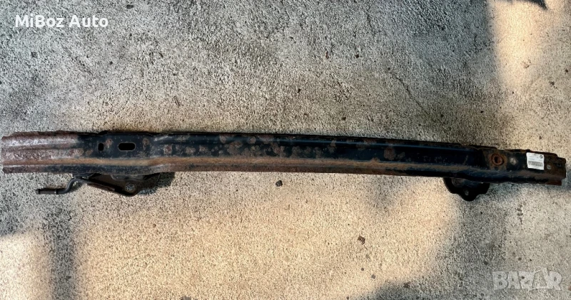 Греда задна броня БМВ E 90 Е91 BMW, снимка 1