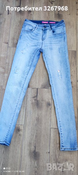 Дамски дънки GUESS, снимка 1