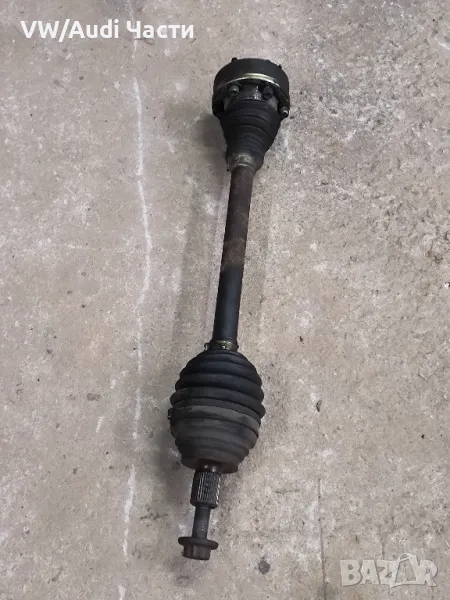 Лява полуоска за Голф 5 Ауди А3 Пасат Туран Джета VW Golf 5 Audi A3 8P Passat Touran Jetta , снимка 1