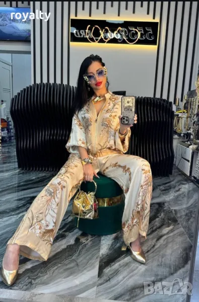 Луксозен комплект тип кимоно, снимка 1