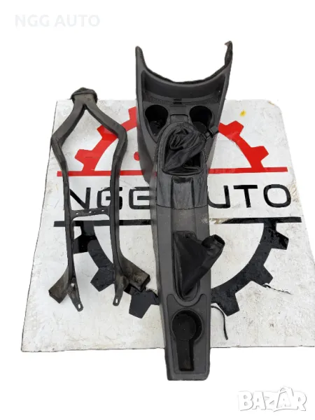 Средно Барче за Форд Фокус 1 , Ford Focus Mk1 (1997-2005), снимка 1