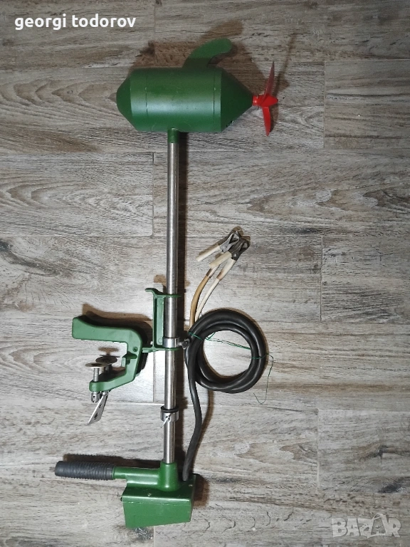 Руски двигател за лодка 12 в, снимка 1