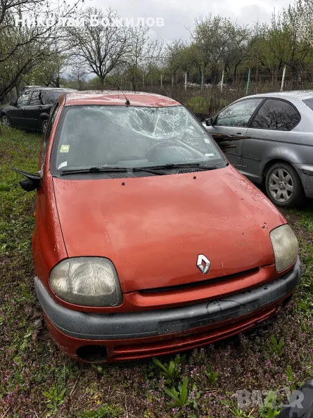 Продавам renault clio 1.2 бензин 58 кс 2000г НА ЧАСТИ , снимка 1