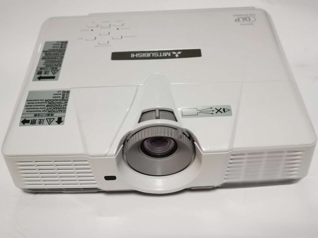 Мултимедиен проектор Тип DLP Mitsubishi SD510U в Друга електроника в гр.  Пловдив - ID27283199 — Bazar.bg