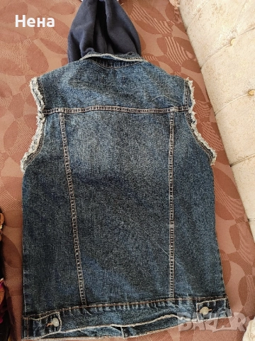 Дънков елек с качулка , снимка 2 - Елеци - 51465950