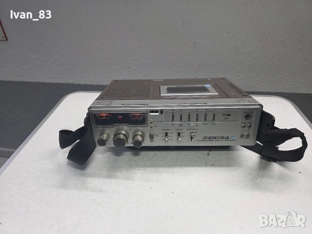 Портативен стерео рекордер Philips D6920 