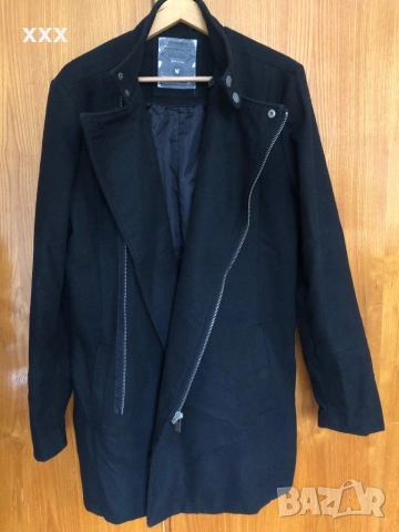 Мъжко палто с цип