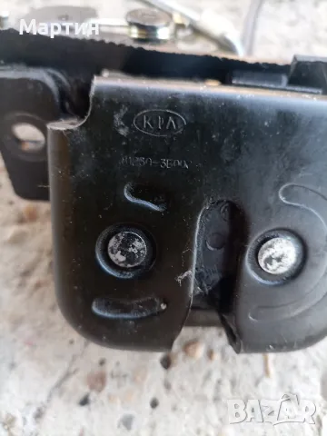 Брава на заден капак за Киа Соренто - Kia Sorento , снимка 5 - Части - 47776443