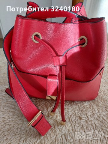 Красива чанта- тип торбичка , снимка 1 - Чанти - 43940042