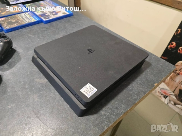 Playstation 4 slim 2 джойстока 9 игри и захранващ кабел, снимка 3 - PlayStation конзоли - 52861175