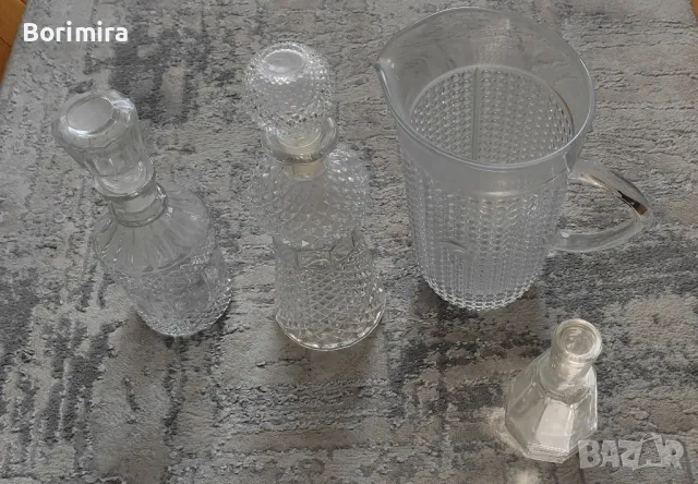 Стъклени гарафи и кана за вино, снимка 2 - Сервизи - 47740452