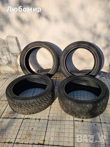 Продавам 18 цола зимни гуми като нови