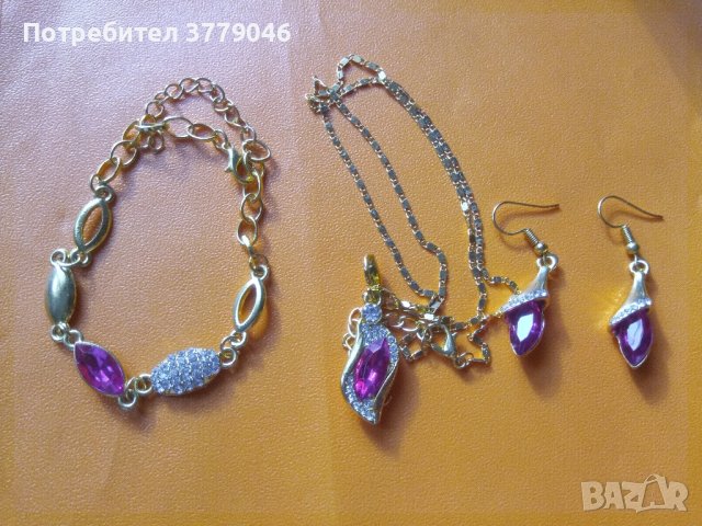 Комплект колие, обици и гривна , снимка 6 - Бижутерийни комплекти - 43120327