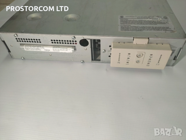 UPS APC Smart-UPS 700Va/450W, синусоида, гаранция, цената е с вкл. ДДС