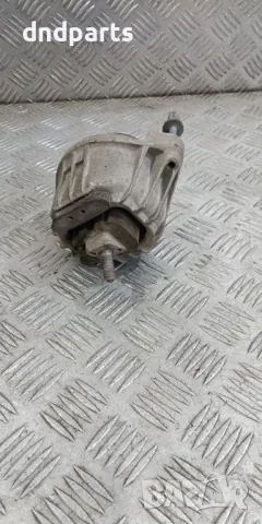 Тампон двигател BMW 118D E87 2006г.	