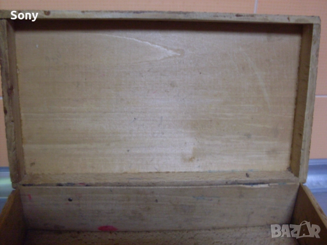 Стара войнишка дървена кутия., снимка 10 - Антикварни и старинни предмети - 52681477