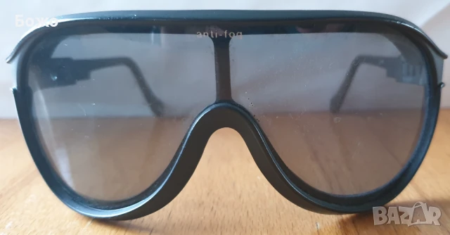Използвани Панорамни слънчеви очила UVEX SNOSUN - Черни, снимка 5 - Слънчеви и диоптрични очила - 51389585