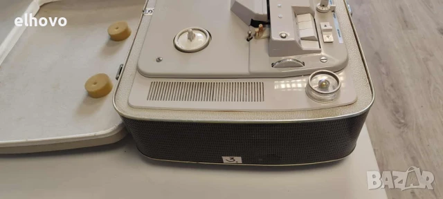 Магнетофон Grundig TK 46, снимка 9 - Ресийвъри, усилватели, смесителни пултове - 51088678